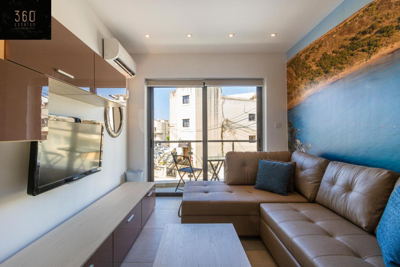 High-End Central Apt With Comfy Bed & Super Wifi By 360 Estates San Gwann Bagian luar foto